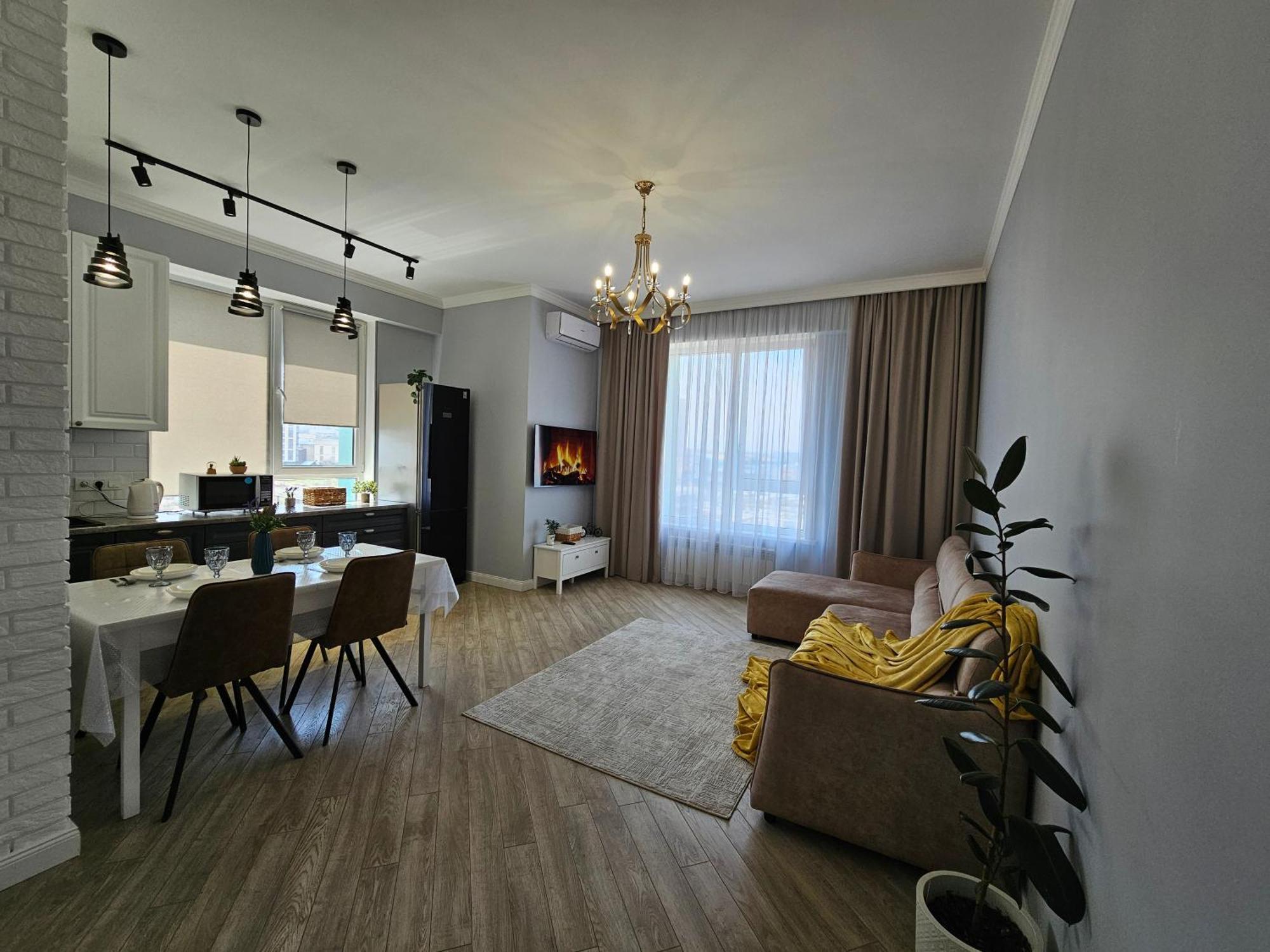 3 Room Gagarin Park Residential Complex Near Mega Shopping Mall Almaty Bagian luar foto